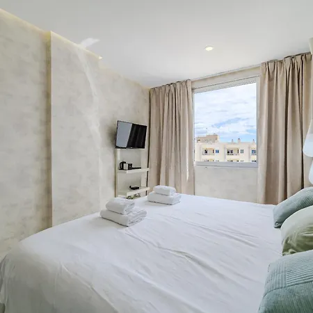 Lejlighed Poolside Escape - Airco & Heated Pool *