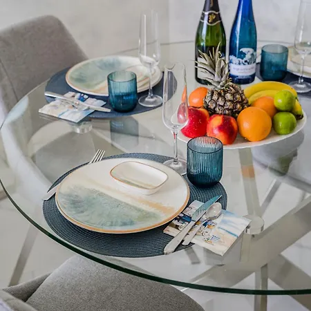 Poolside Escape Apartamento Costa Adeje (Tenerife)