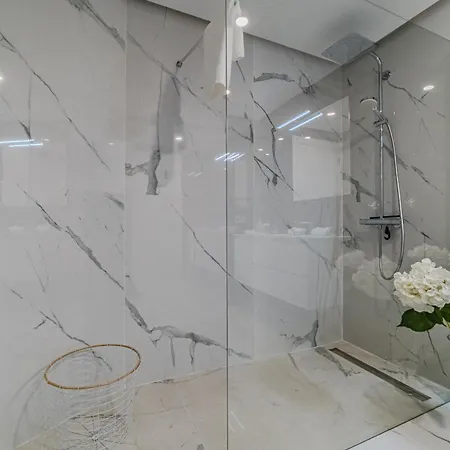 Poolside Escape Lejlighed *