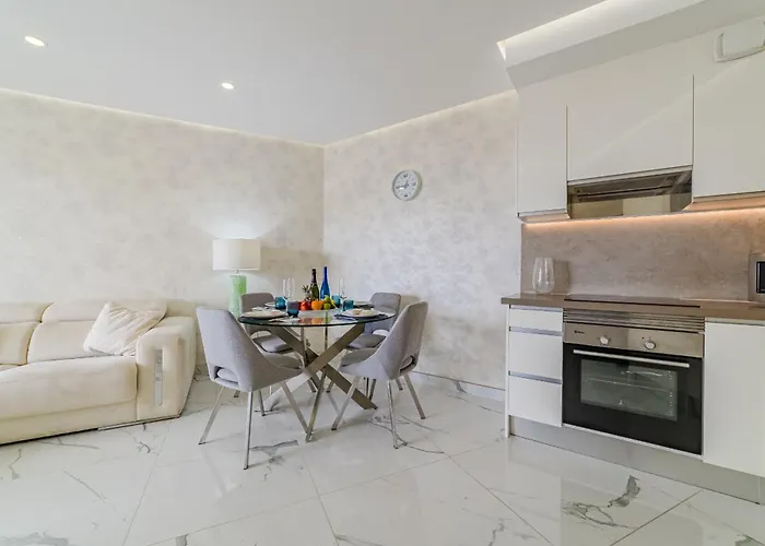 Poolside Escape - Airco & Heated Pool